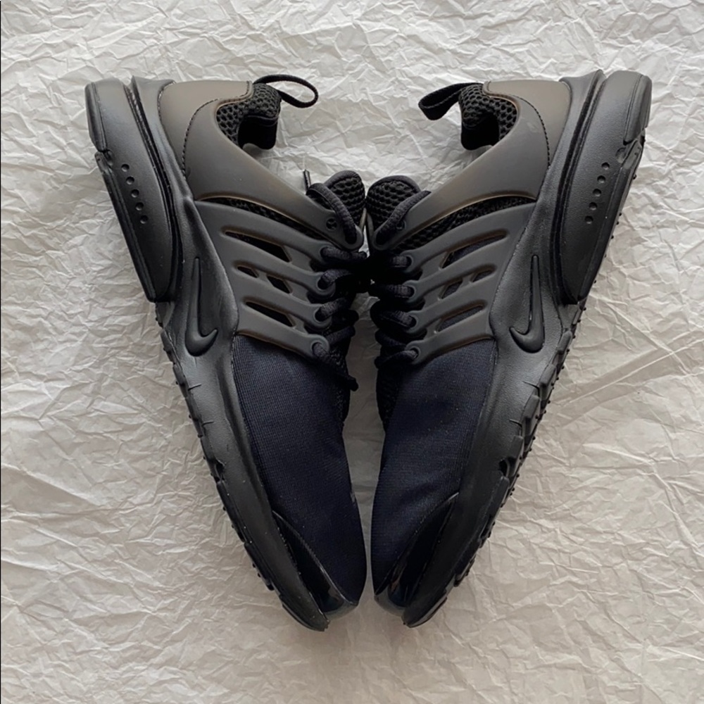 NWT Nike presto triple black running shoes - Picture 7 of 8